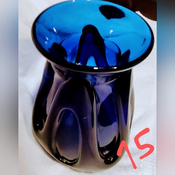 Cole Vase - Picture 4 of 5